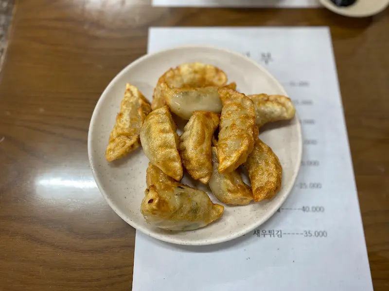 천진반점 군만두