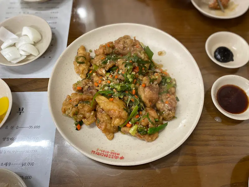 천진반점 깐풍기