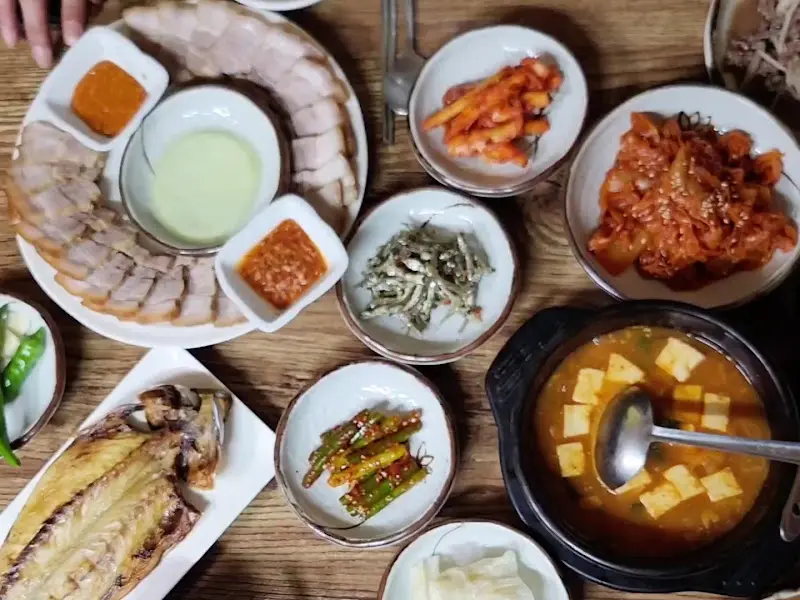 푸짐한 시골집 한상차림