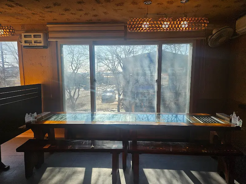 마니산산채 내부