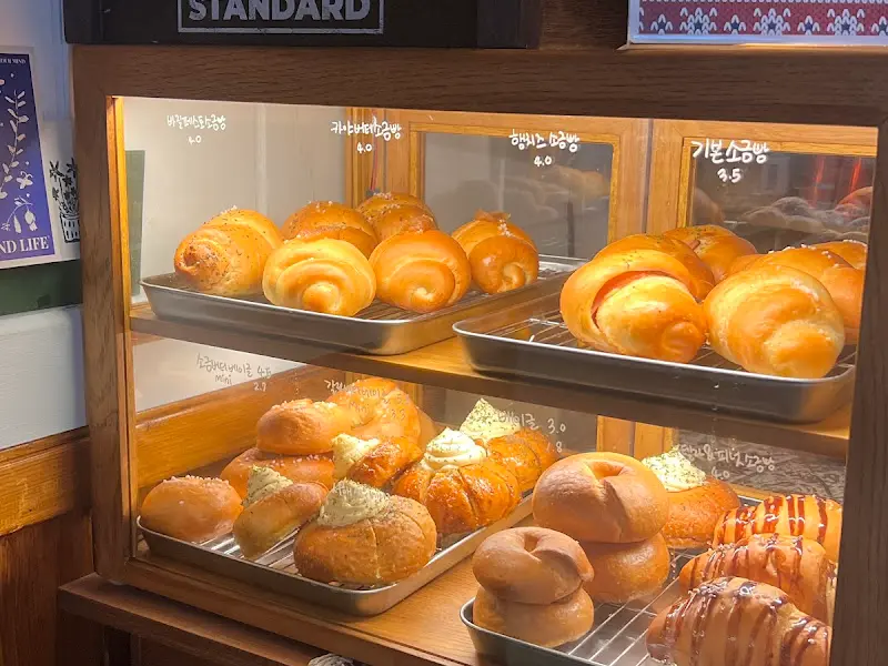 다양한 빵 종류