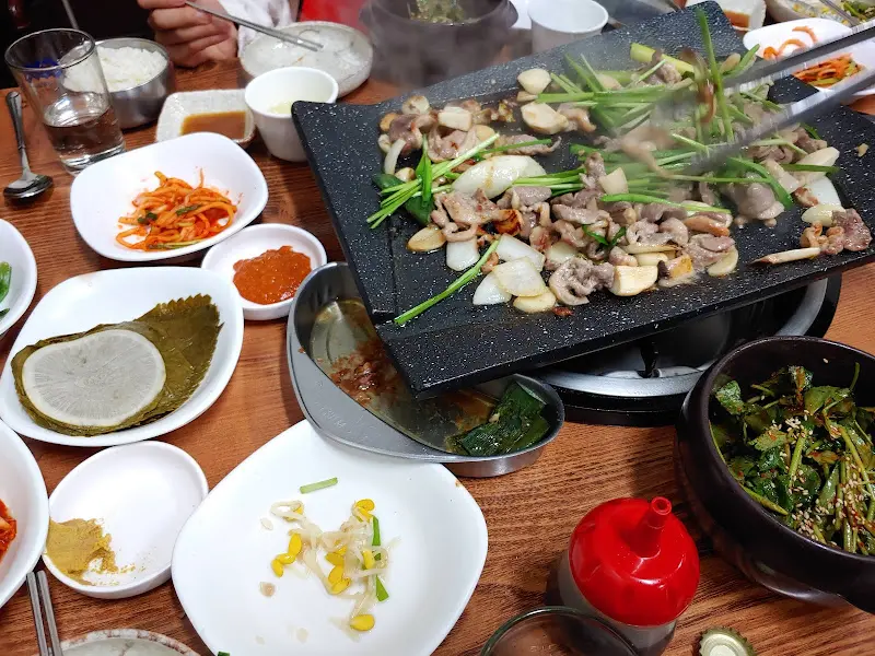 풍성집 오리 로스 구이