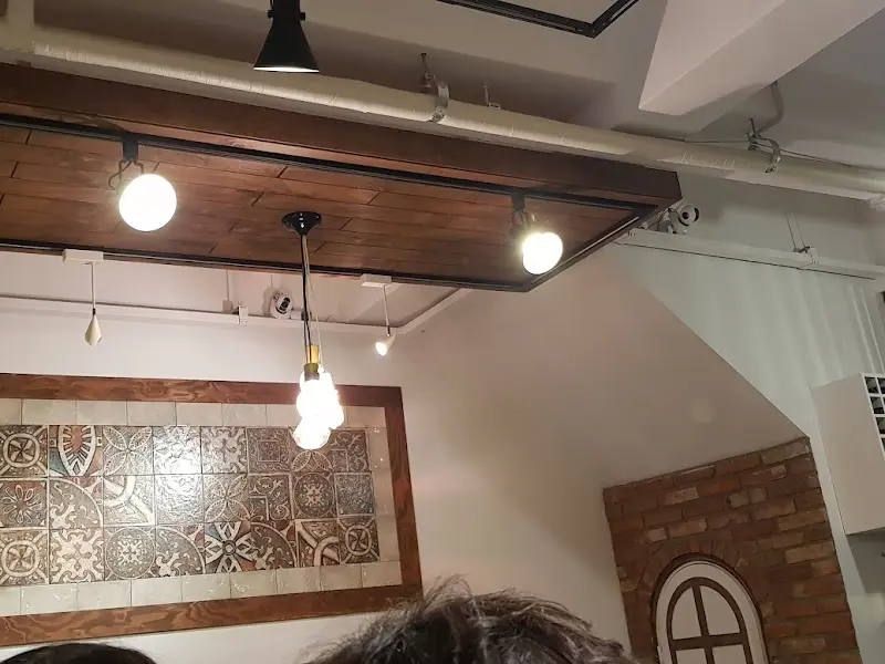 텐소마의 은은한 조명과 인테리어