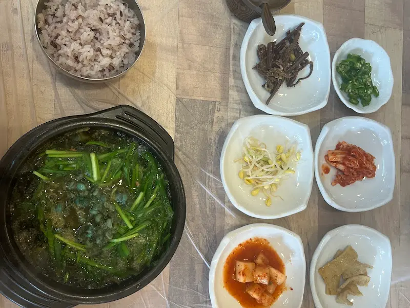 올갱이 해장국 한상차림