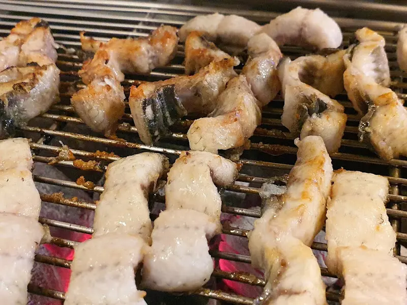장어 굽는 모습
