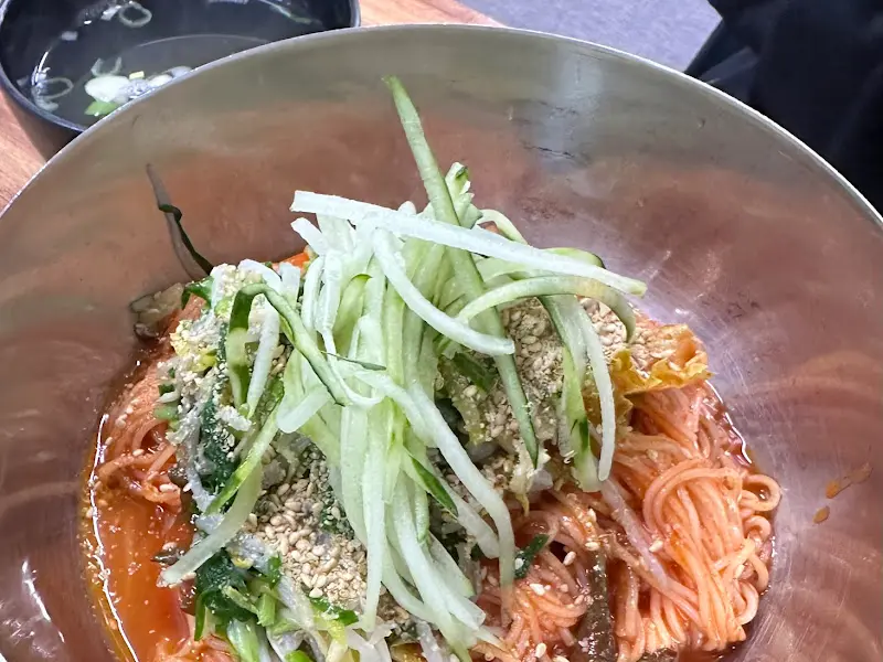 비빔국수 근접샷