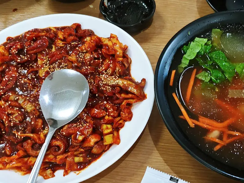 쭈꾸미볶음과 묵사발