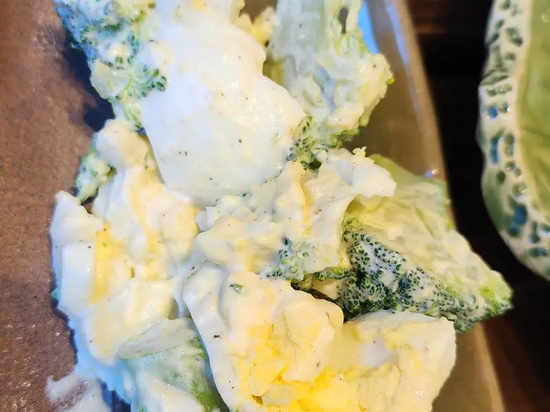 브로콜리 계란 샐러드