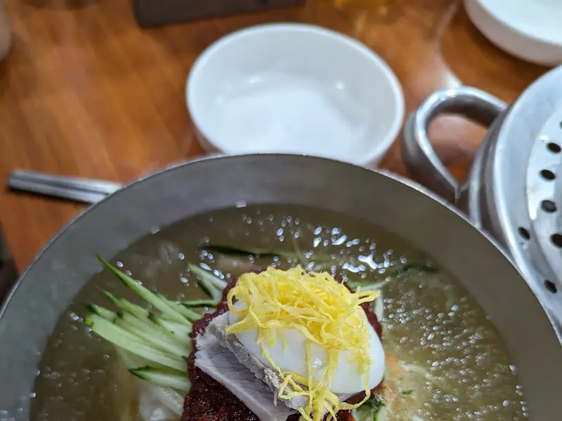 물밀면 상세 샷