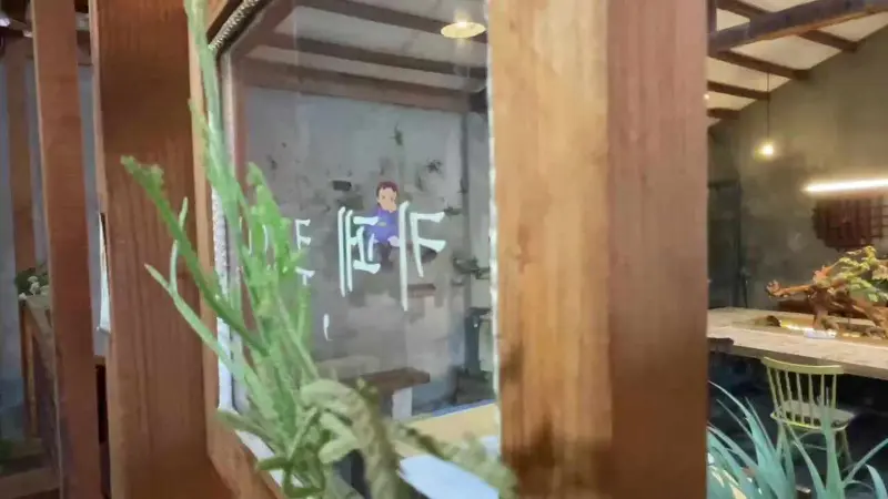 카페 내부 인테리어