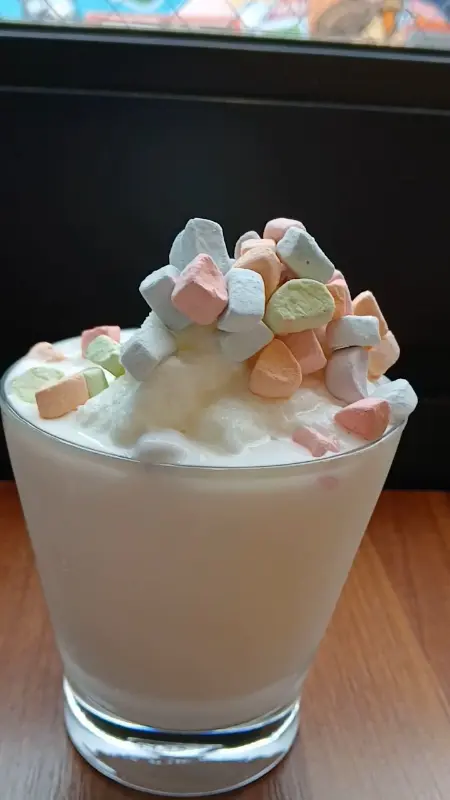 마시멜로우 밀크쉐이크