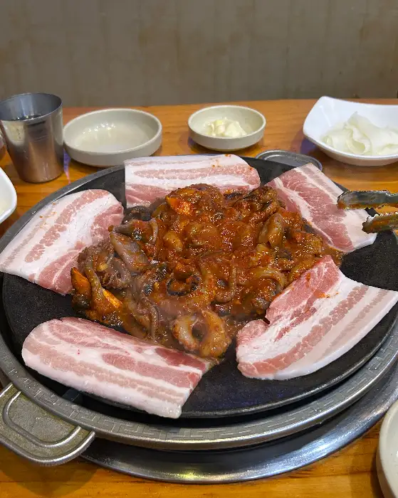 쭈꾸미와 삼겹살