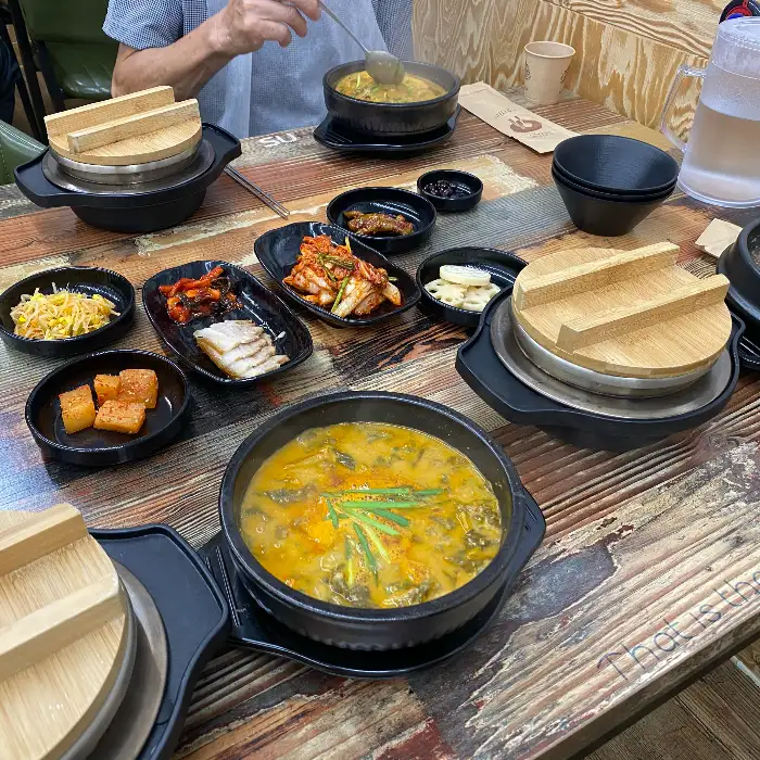 추어탕과 솥밥