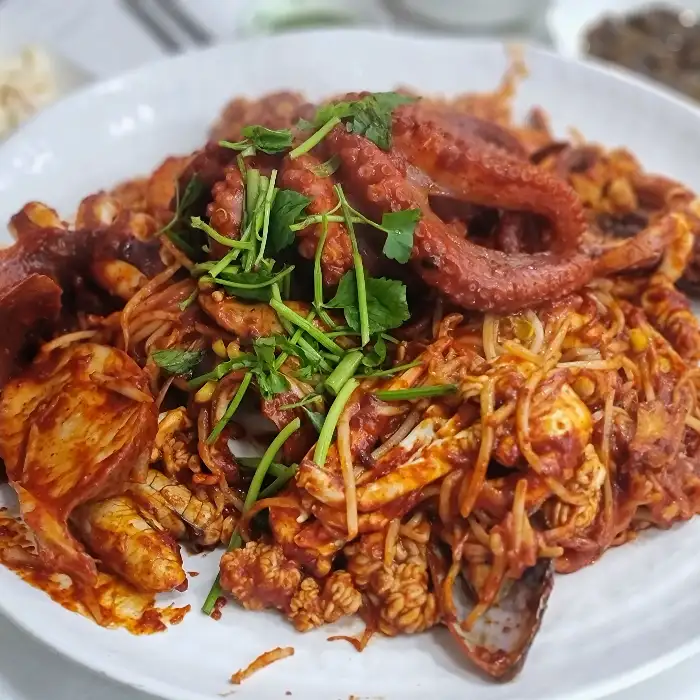통통한 문어 다리