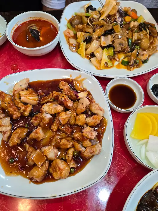 탕수육과 짜장면, 짬뽕