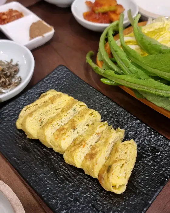 잘 구워진 계란말이