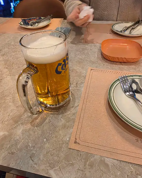 시원한 생맥주 한 잔