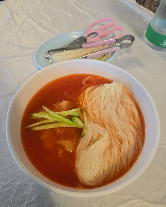 동치미국수 상세 샷
