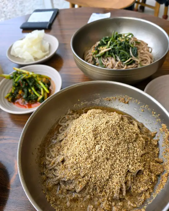 곤드레 막국수