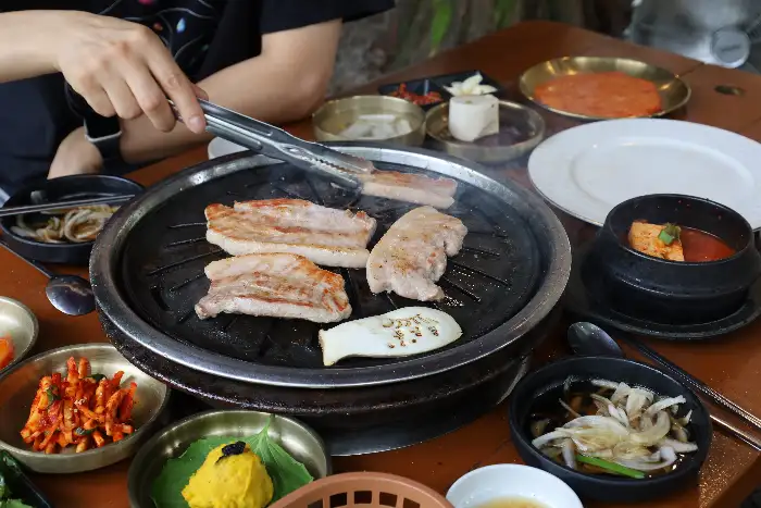 숯불 위 돼지갈비