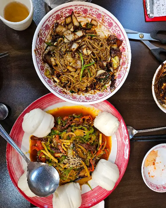 짜장면과 짬뽕