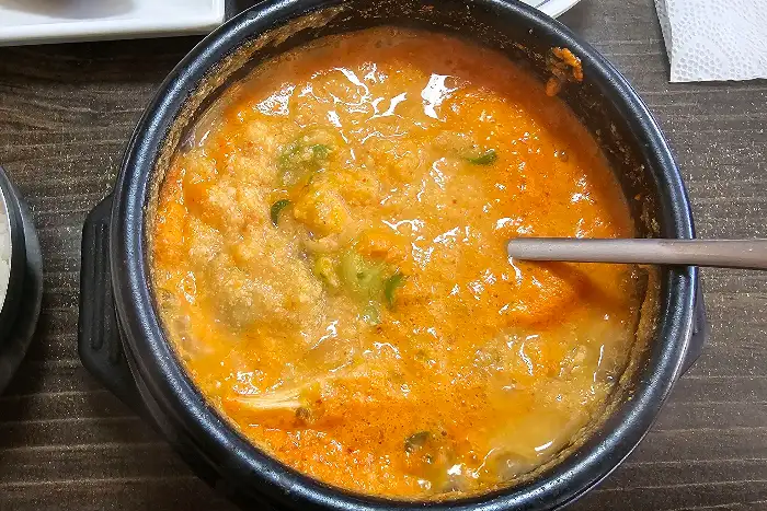 김치 콩비지찌개