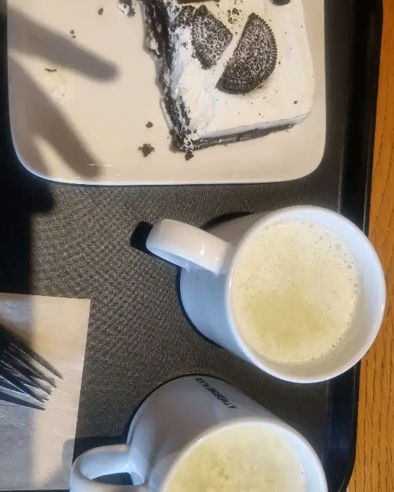 케이크와 우유