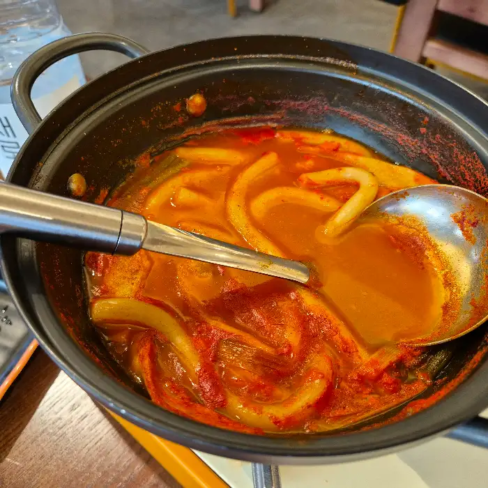 동암 럭키족발 떡볶이