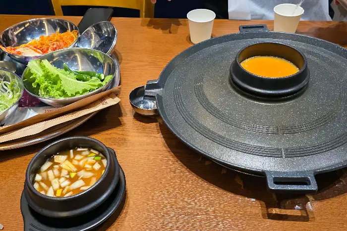 신선하고 두툼한 삼겹살