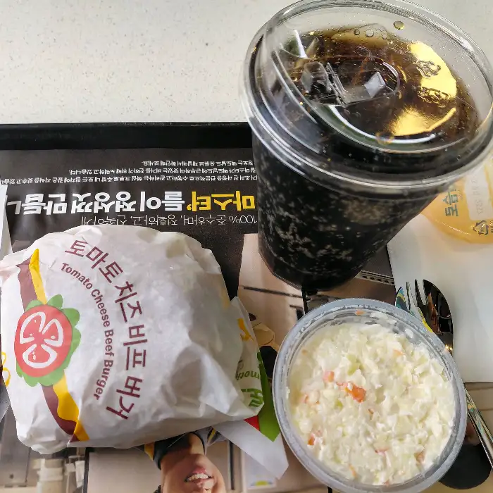 토마토 치즈 비프 버거 세트
