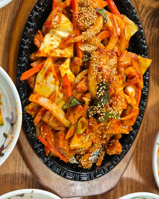 매콤달콤한 양념의 제육볶음