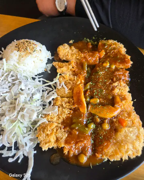 카레 돈까스