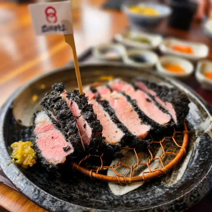 블랙 특등심 돈까스 슬라이스