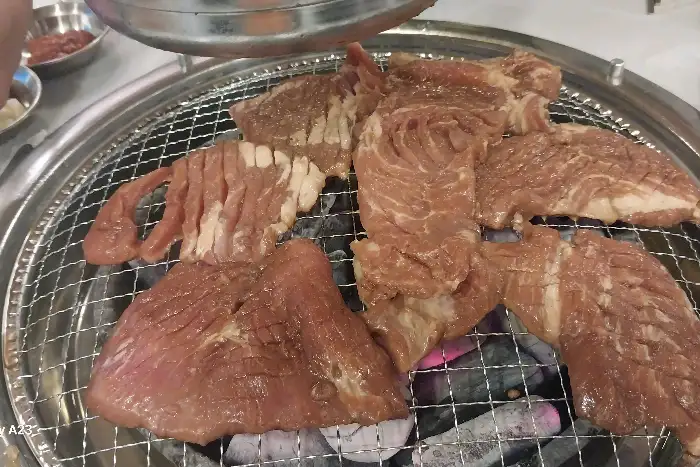 상주 조선화로 숯불 돼지갈비