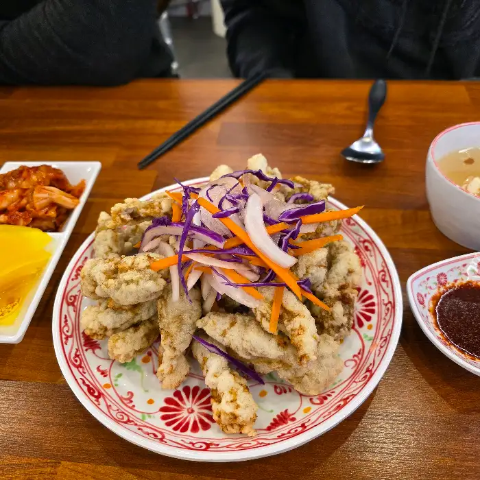 바삭하고 촉촉한 탕수육