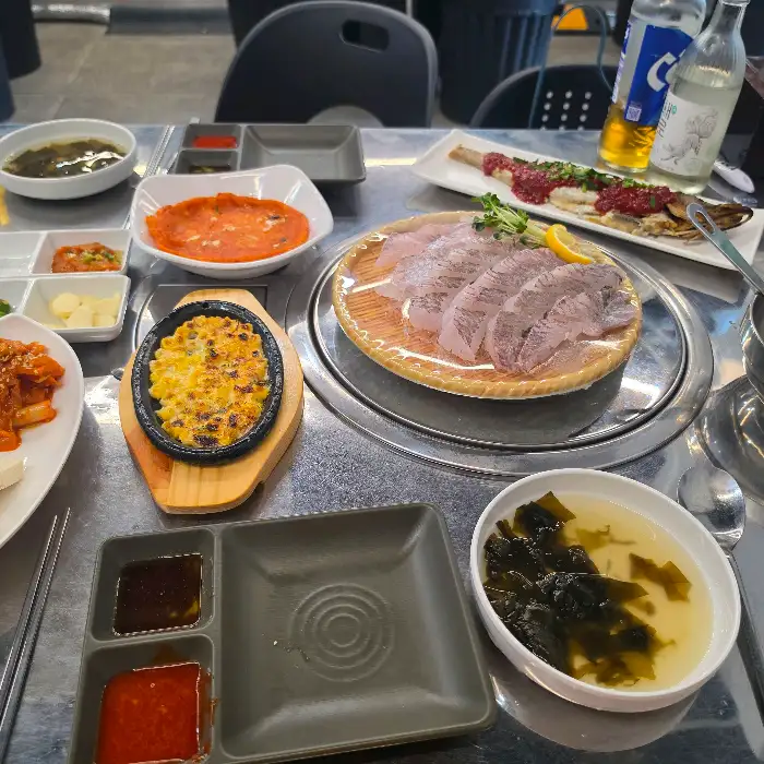 어마어마해 갈매점 테이블 세팅