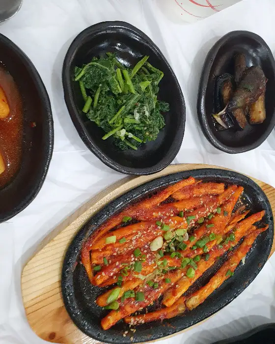 매콤한 더덕구이