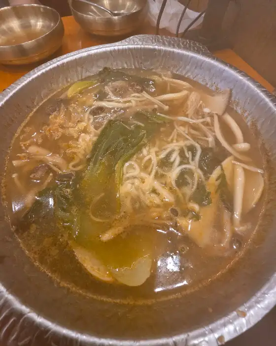 푸짐한 샤브샤브