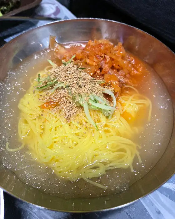 시원한 김치말이국수