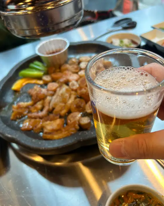 시원한 생맥주와 함께 즐기는 막창