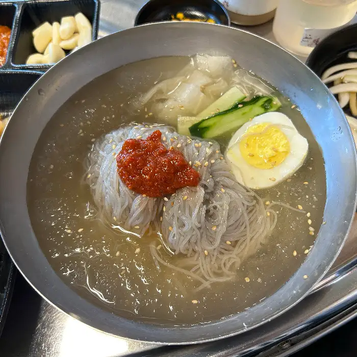 시원한 물냉면