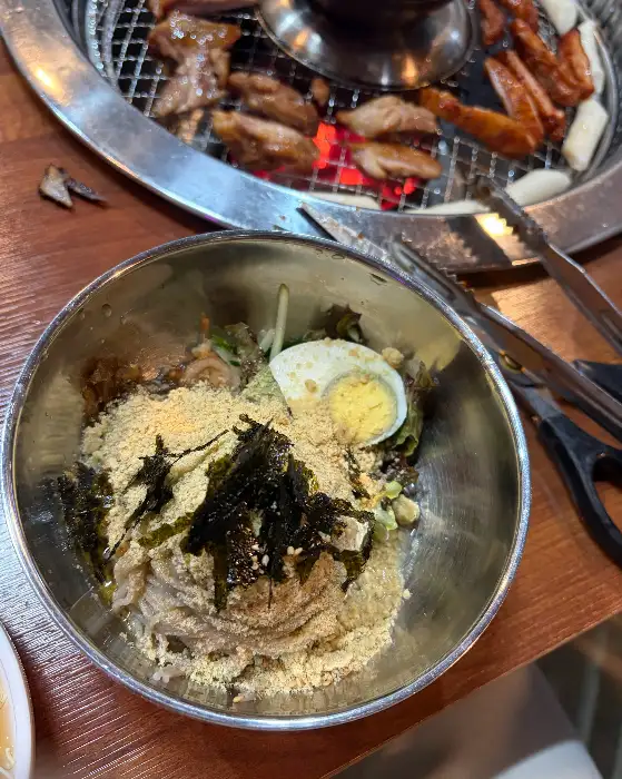 막국수와 닭갈비