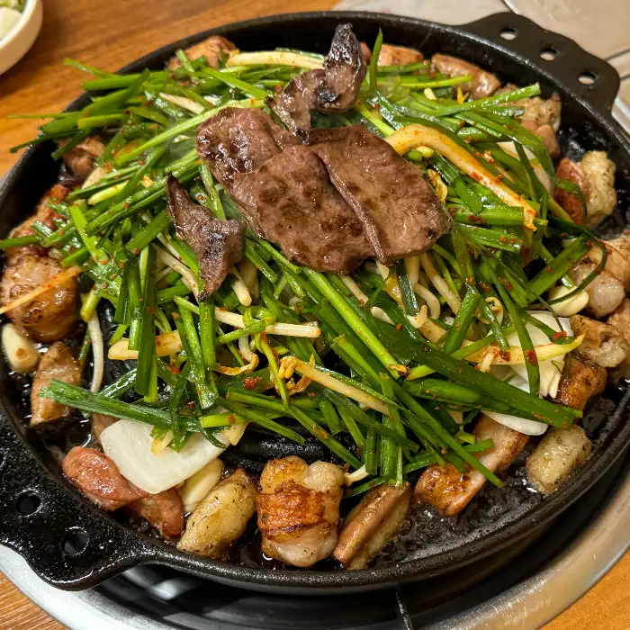 모듬곱창 메인 요리