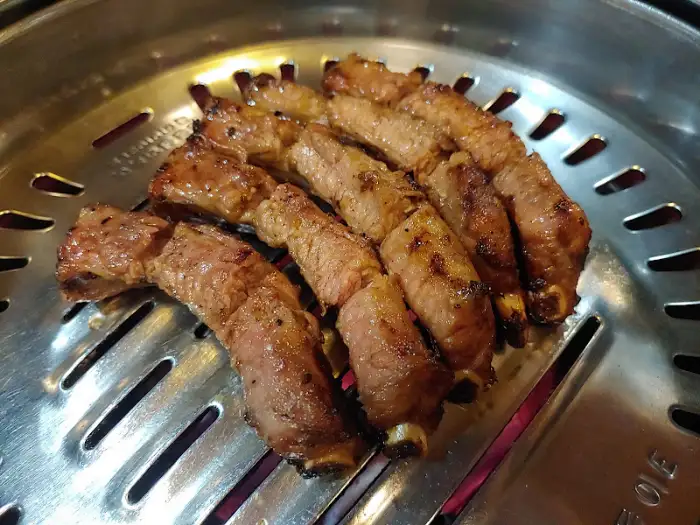 맛있게 구워진 등갈비