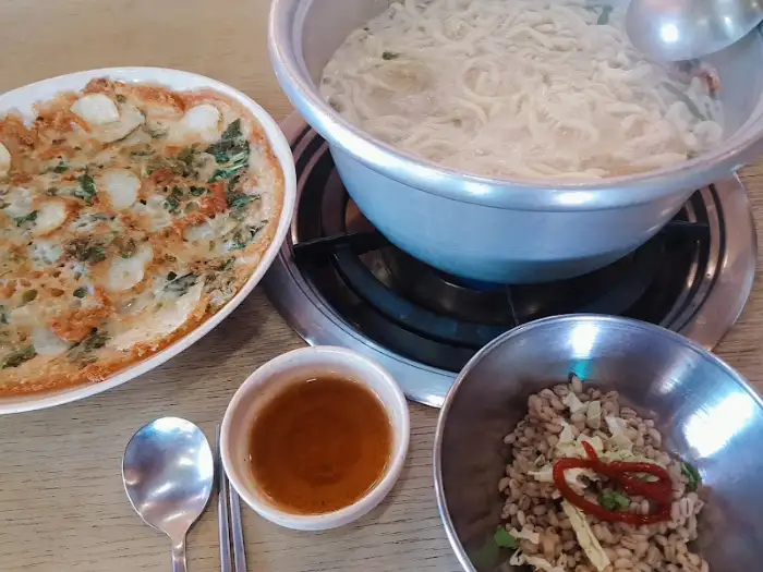 식사 한 상 차림