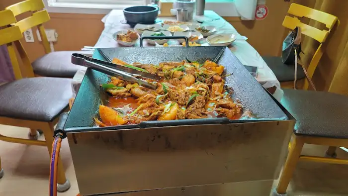 테이블 세팅