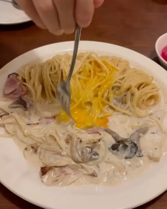 오비스트로 금천 까르보나라 파스타