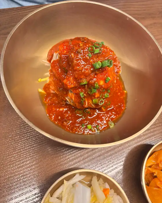 비빔메밀면