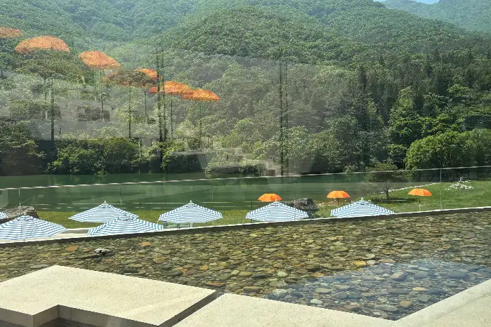 온다인 카페의 외관