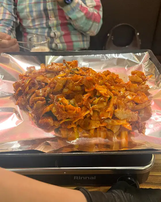 맛있게 익어가는 야채곱창